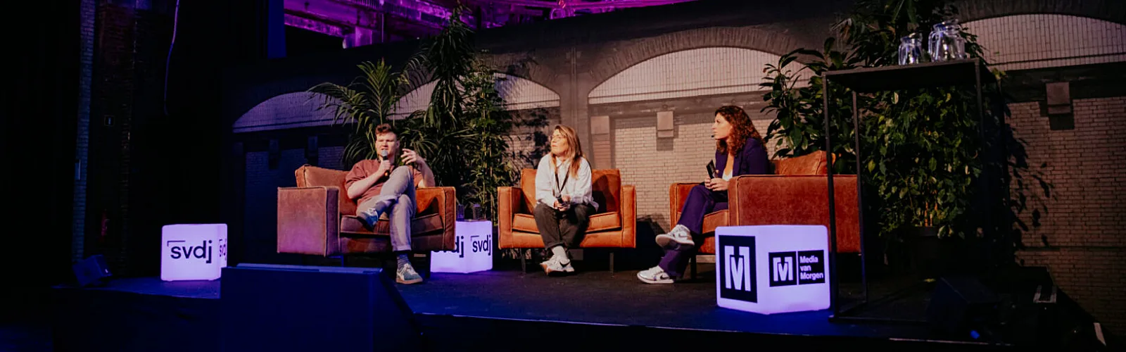 Media van Morgen 2025 Dawn Technology