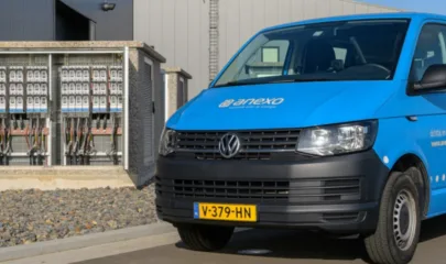 Anexo Dawn Technology case blauwe bus